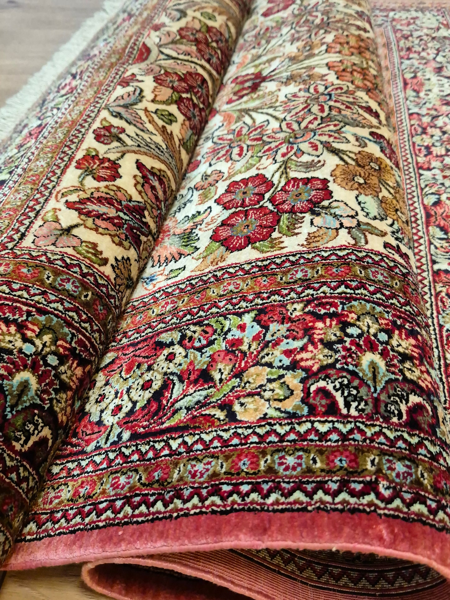 Ghom Seide Teppich Seide auf Seide Lebensbaum feine Knüpfung