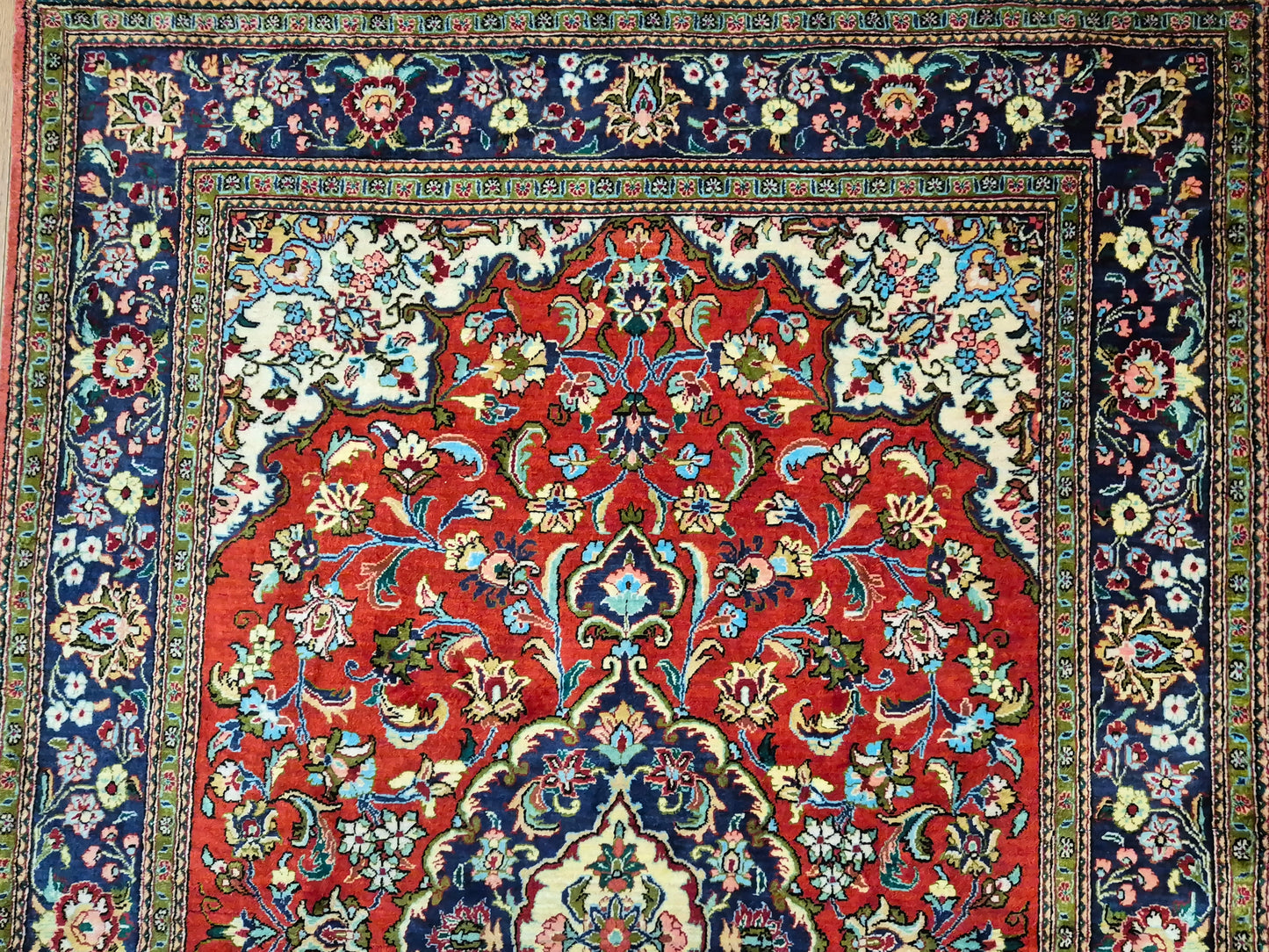 Ghom Teppich Seide auf Seide Medaillon feine Knüpfung