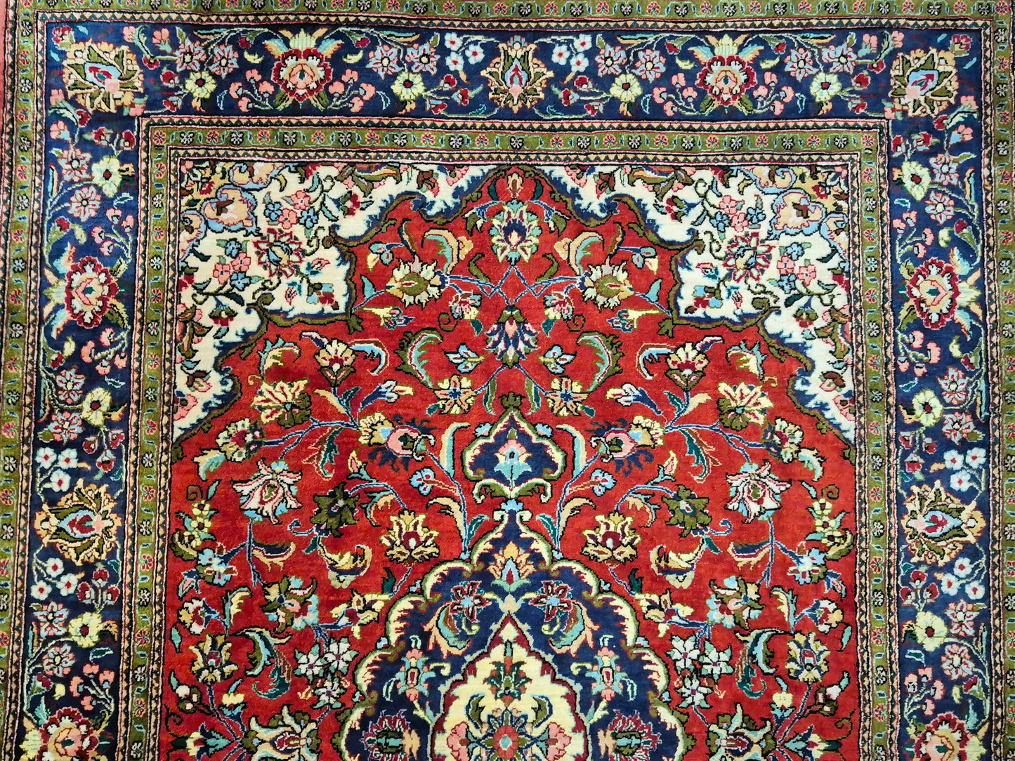 Ghom Teppich Seide auf Seide Medaillon feine Knüpfung