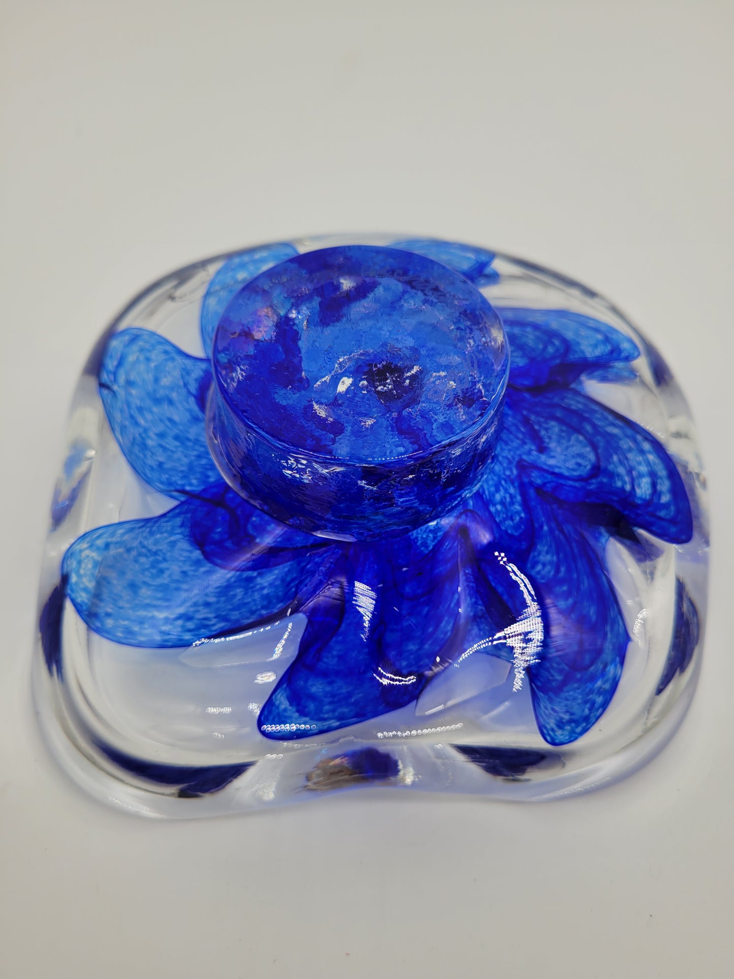 Glasschale Schale Murano-Stil Mundgeblasen signiert 1988 Blaue Blüte Vintage