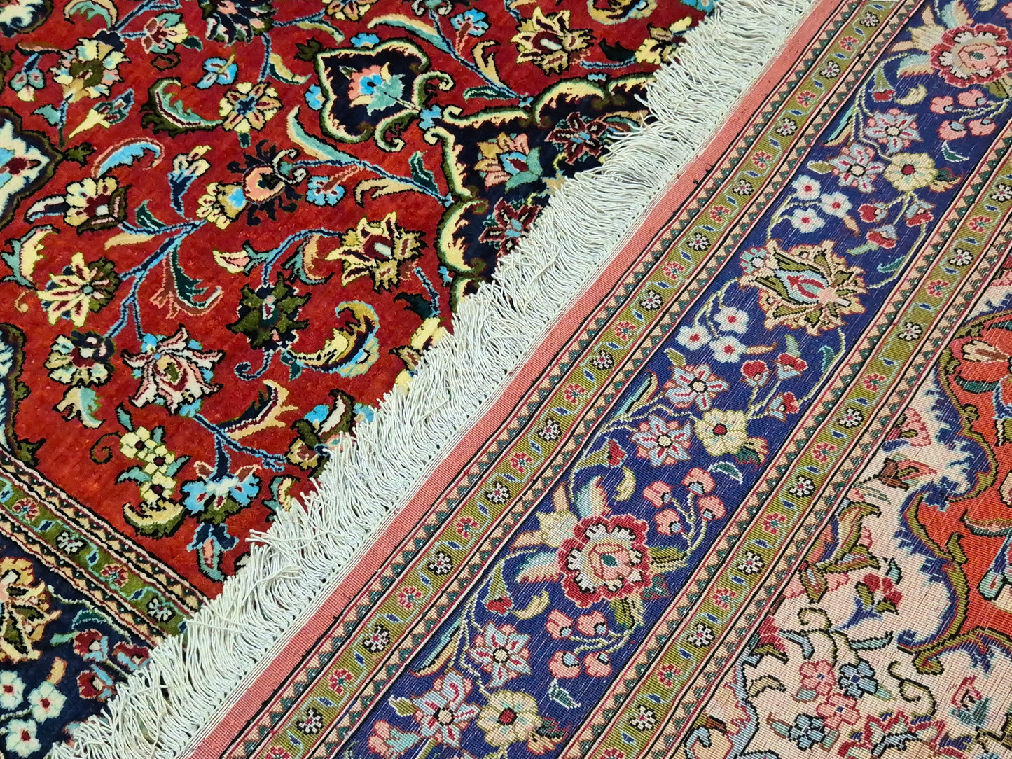 Ghom Teppich Seide auf Seide Medaillon feine Knüpfung