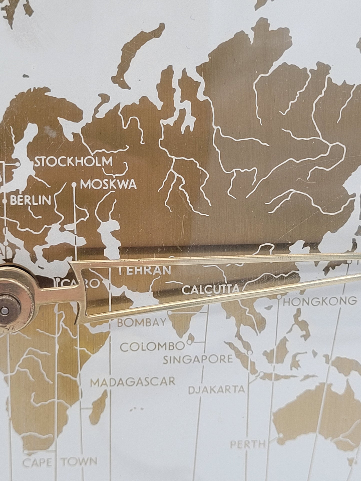 Uhr Tischuhr Kienzle Weltenuhr Mid-Century Vintage