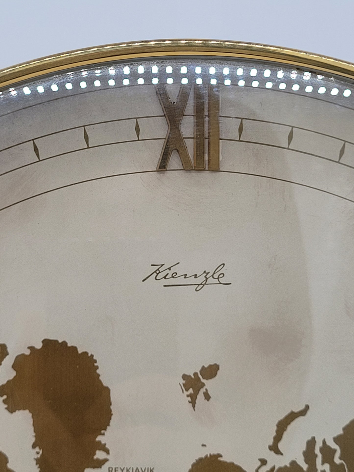 Uhr Tischuhr Kienzle Weltenuhr Mid-Century Vintage