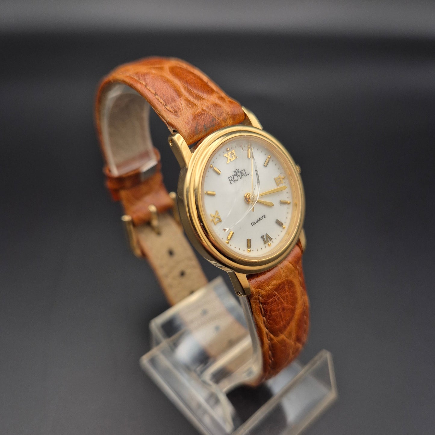 Klassische Royal Damen Uhr – Elegantes Design mit Lederarmband