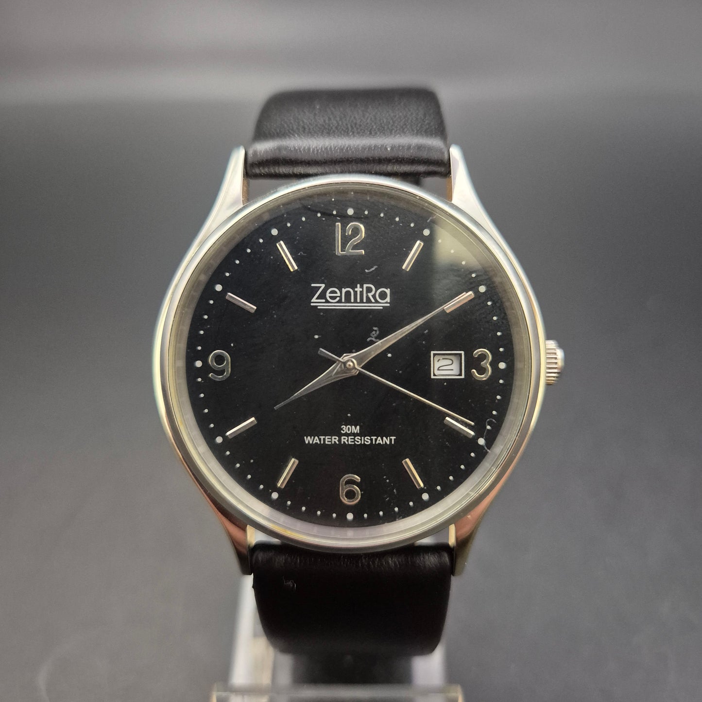 Zentra Herren Uhr – Klassisches Edelstahlgehäuse & schwarzes Zifferblatt