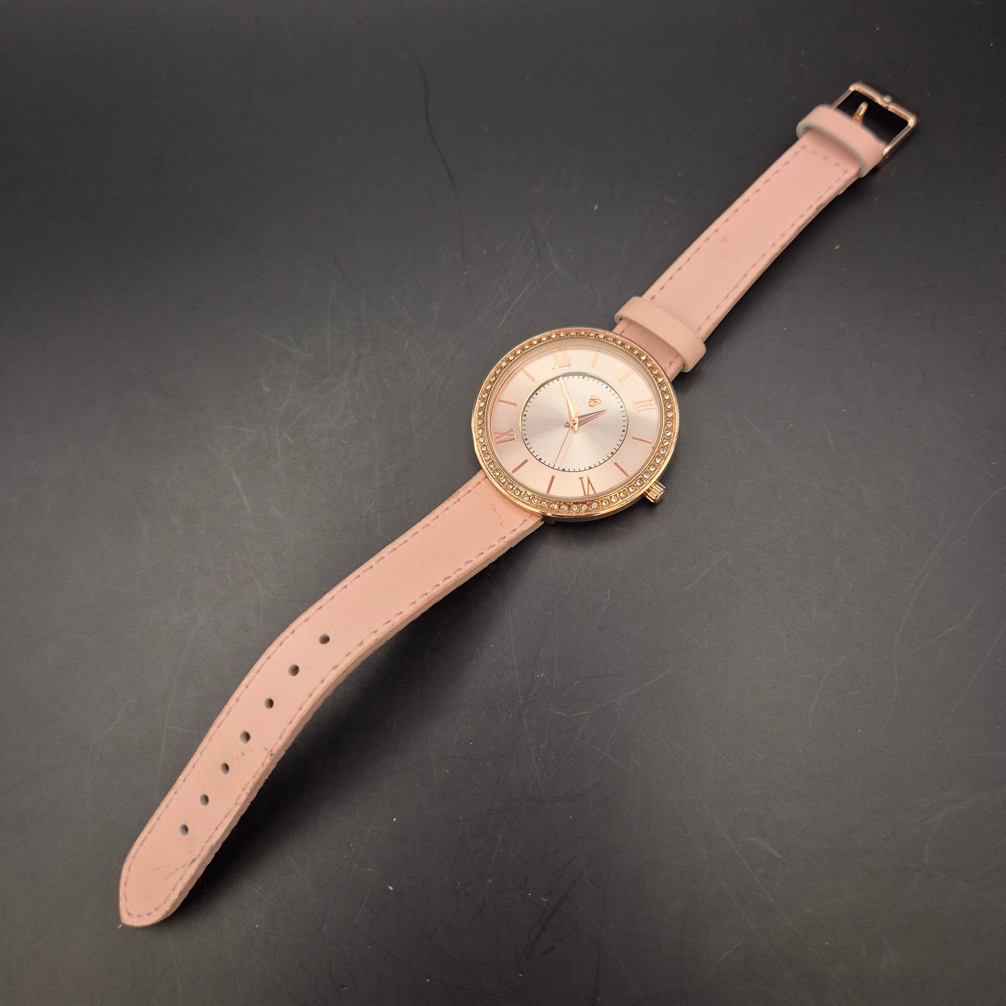 Auriol Damen Uhr – Roségold mit Glitzersteinen und Lederarmband