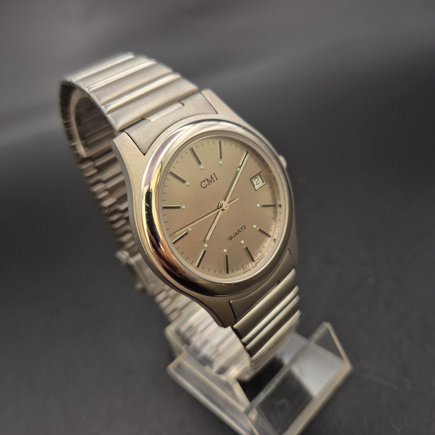 CMI Herren Uhr – Made in Germany mit Datumsanzeige