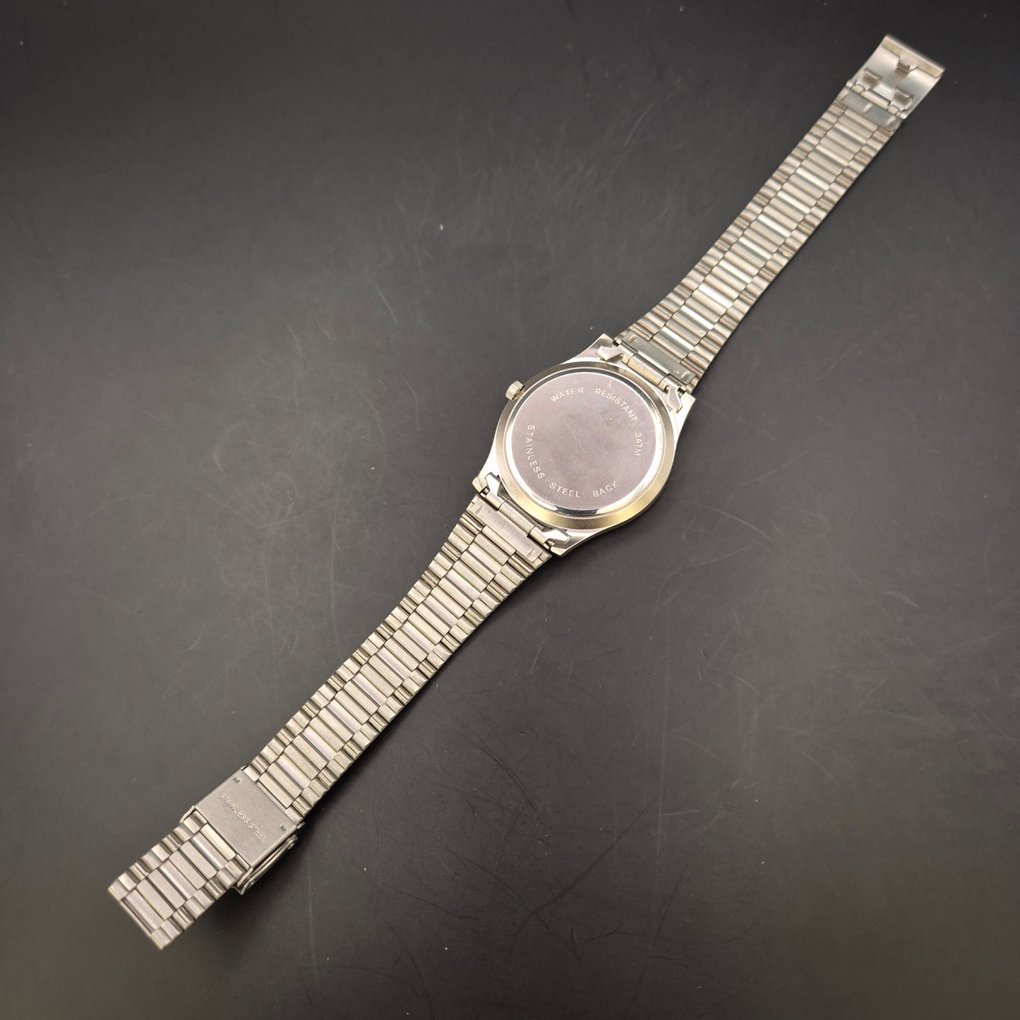 CMI Herren Uhr – Made in Germany mit Datumsanzeige