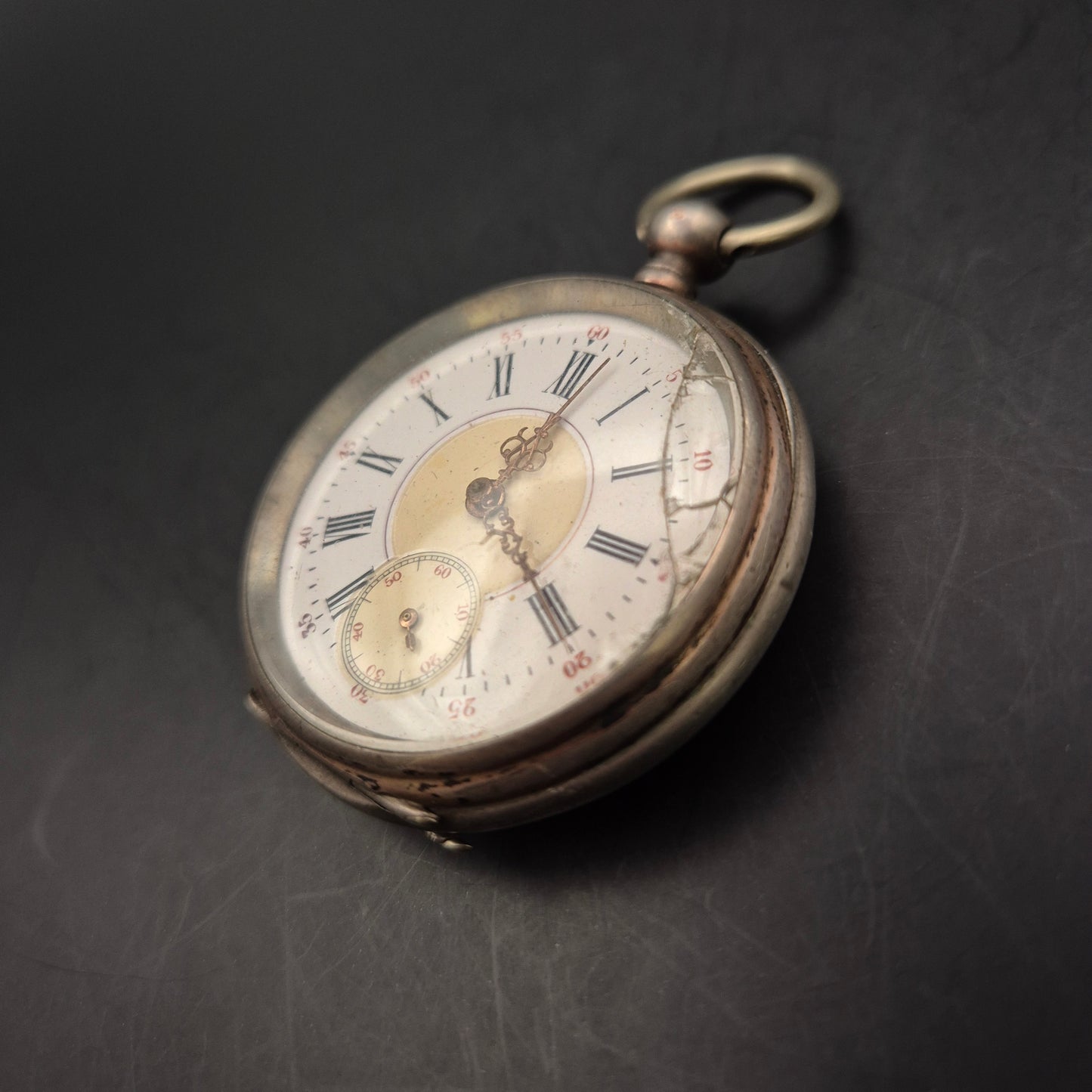 Antike Taschenuhr – Zylinderwerk mit 8 Steinen, Silbergehäuse