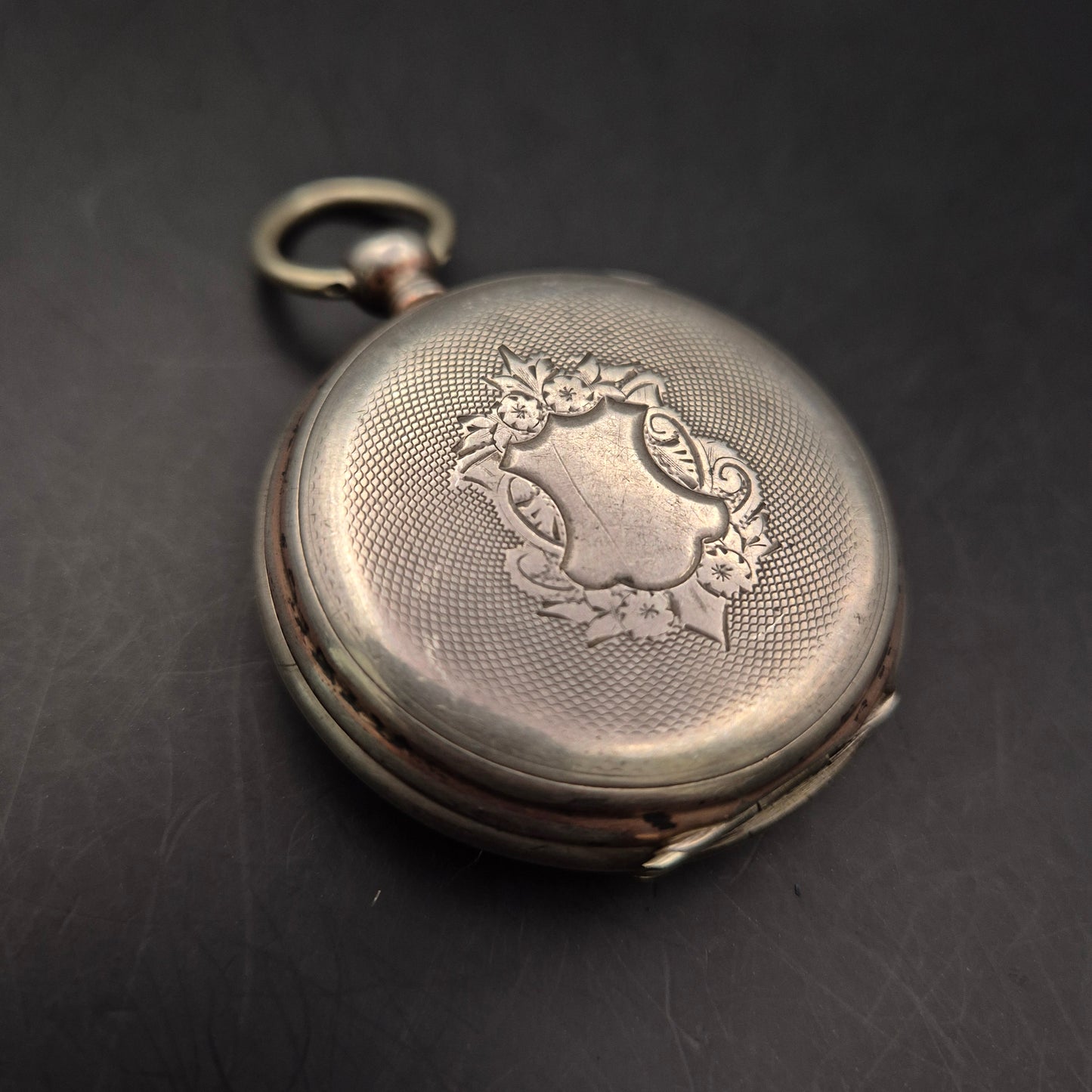 Antike Taschenuhr – Zylinderwerk mit 8 Steinen, Silbergehäuse