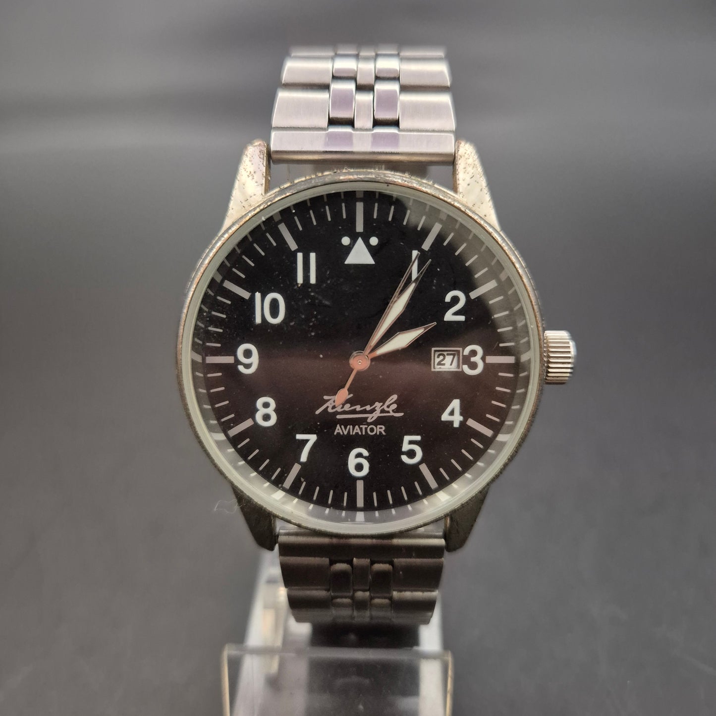 Kienzle Aviator Herren Uhr – Klassisches Fliegerdesign mit Datum