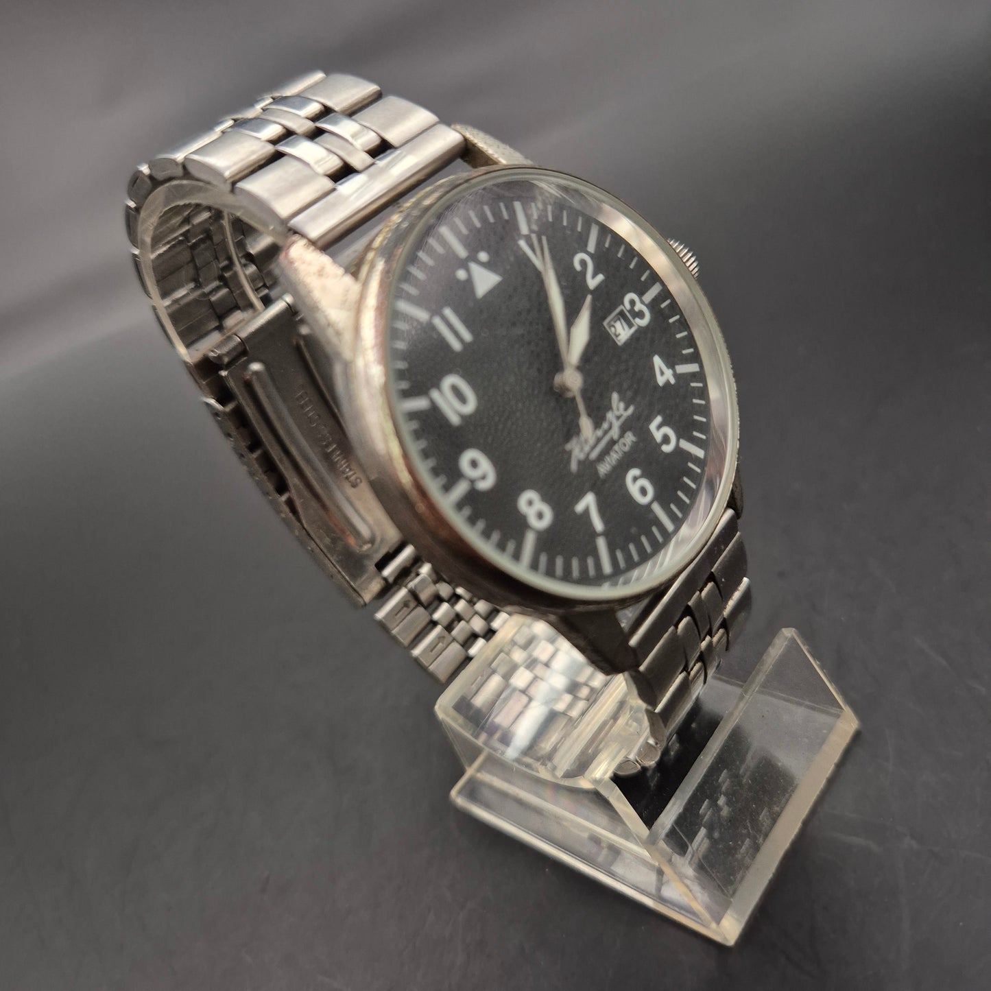 Kienzle Aviator Herren Uhr – Klassisches Fliegerdesign mit Datum