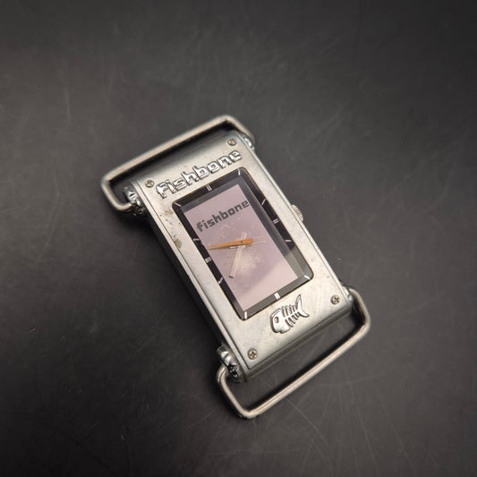 Ausgefallene Fishbone Herren Uhr – Rechteckiges Design mit Metallgehäuse