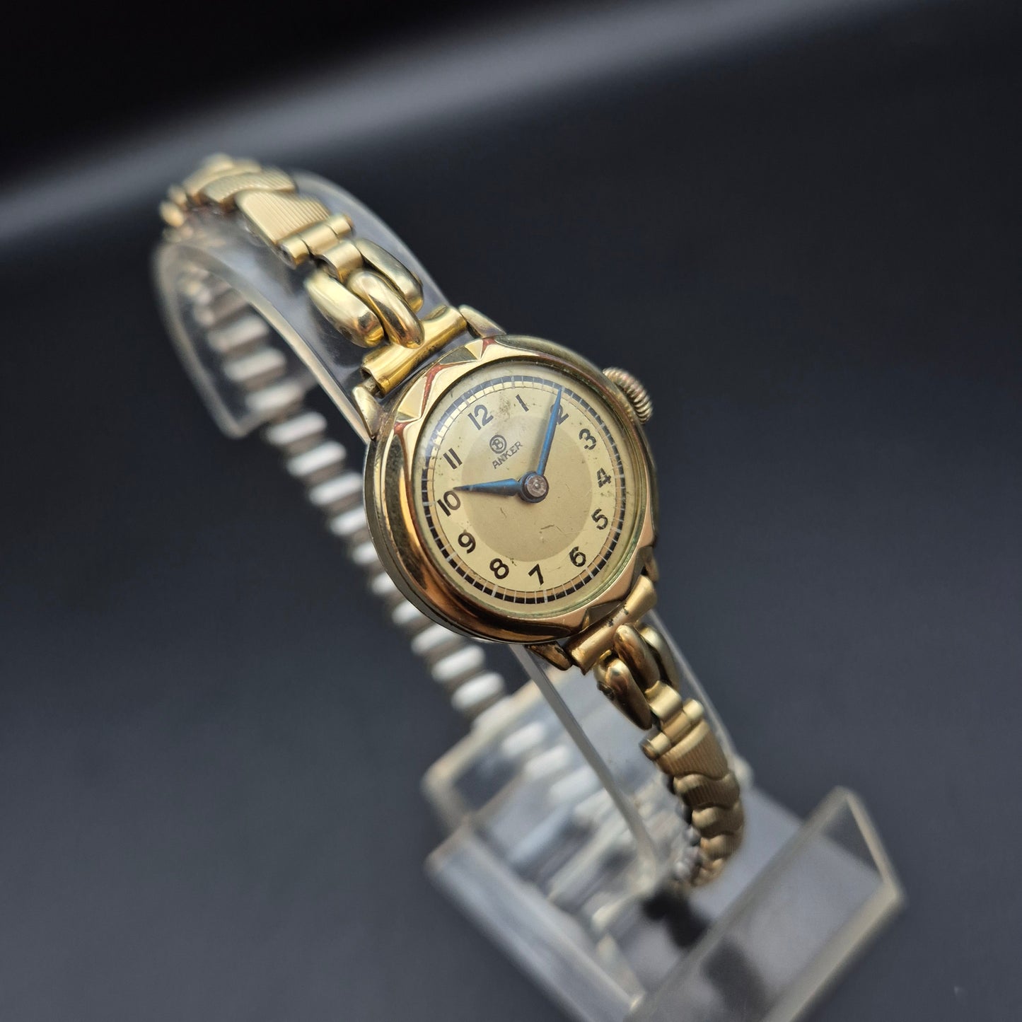 Vintage Anker Damen Uhr – Handaufzug mit Goldfarbenem Gehäuse