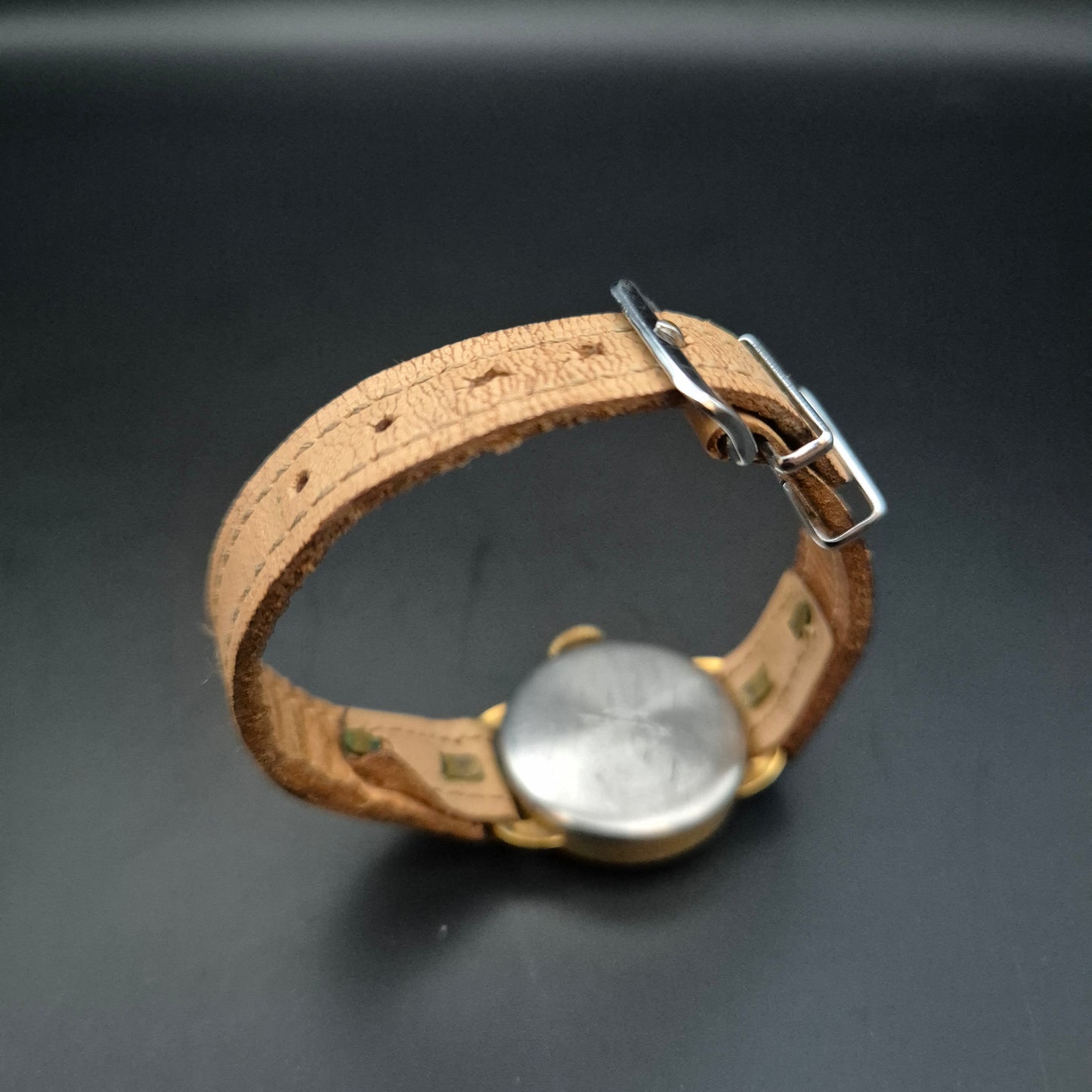 Limes Honorex Damen Uhr – Vintage Handaufzug mit Zierschliff (defekt)