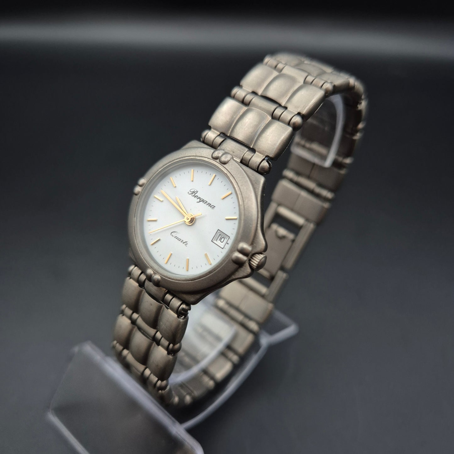 Bergana Damen Uhr Titan – Elegantes Design mit Datumsanzeige