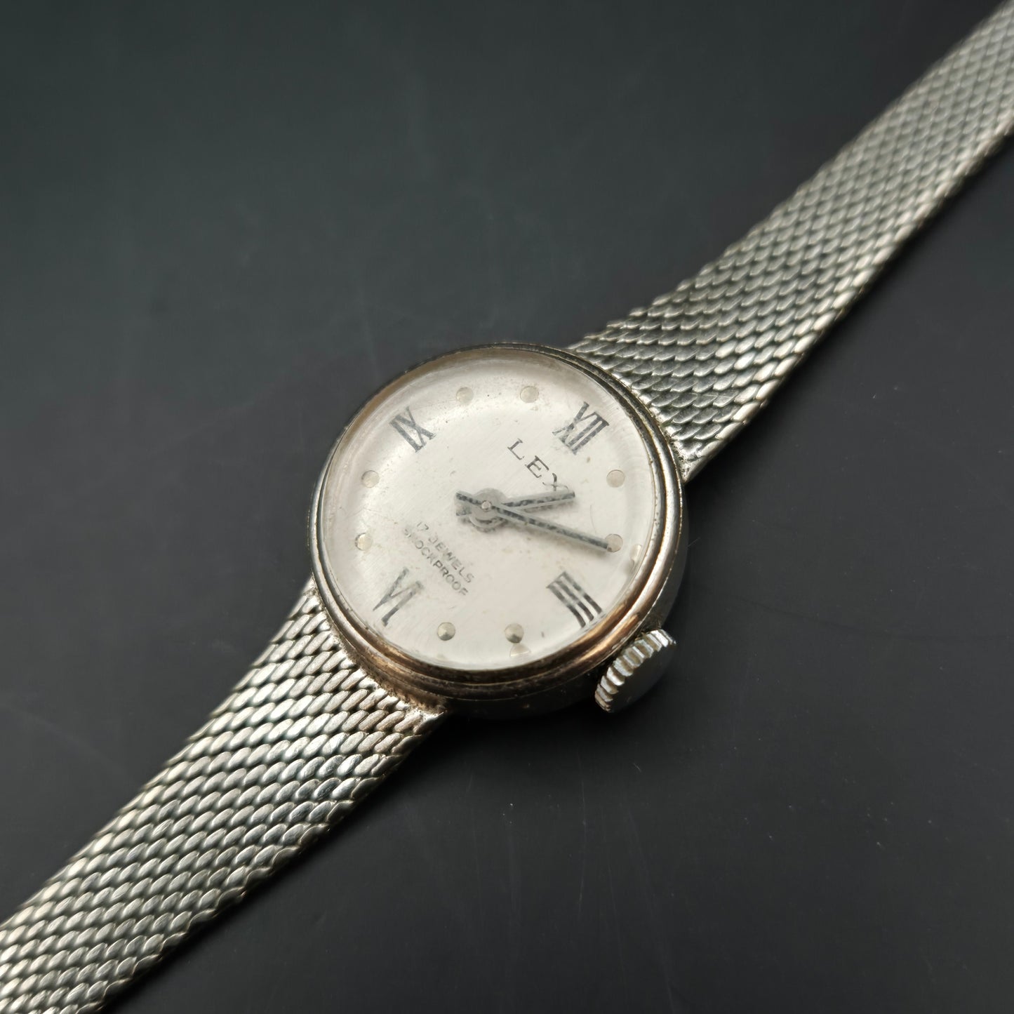 Vintage Lex Damen Uhr – Klassisches Design mit Milanaise-Armband