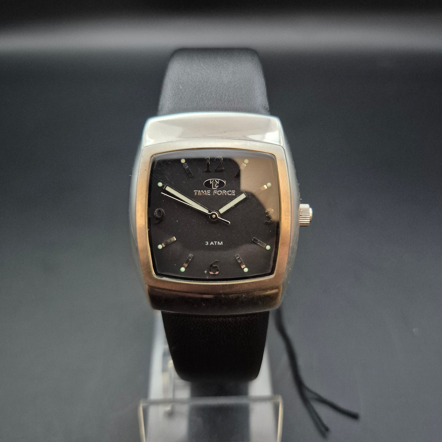 Moderne Time Force Unisex Uhr – Rechteckig mit Lederarmband