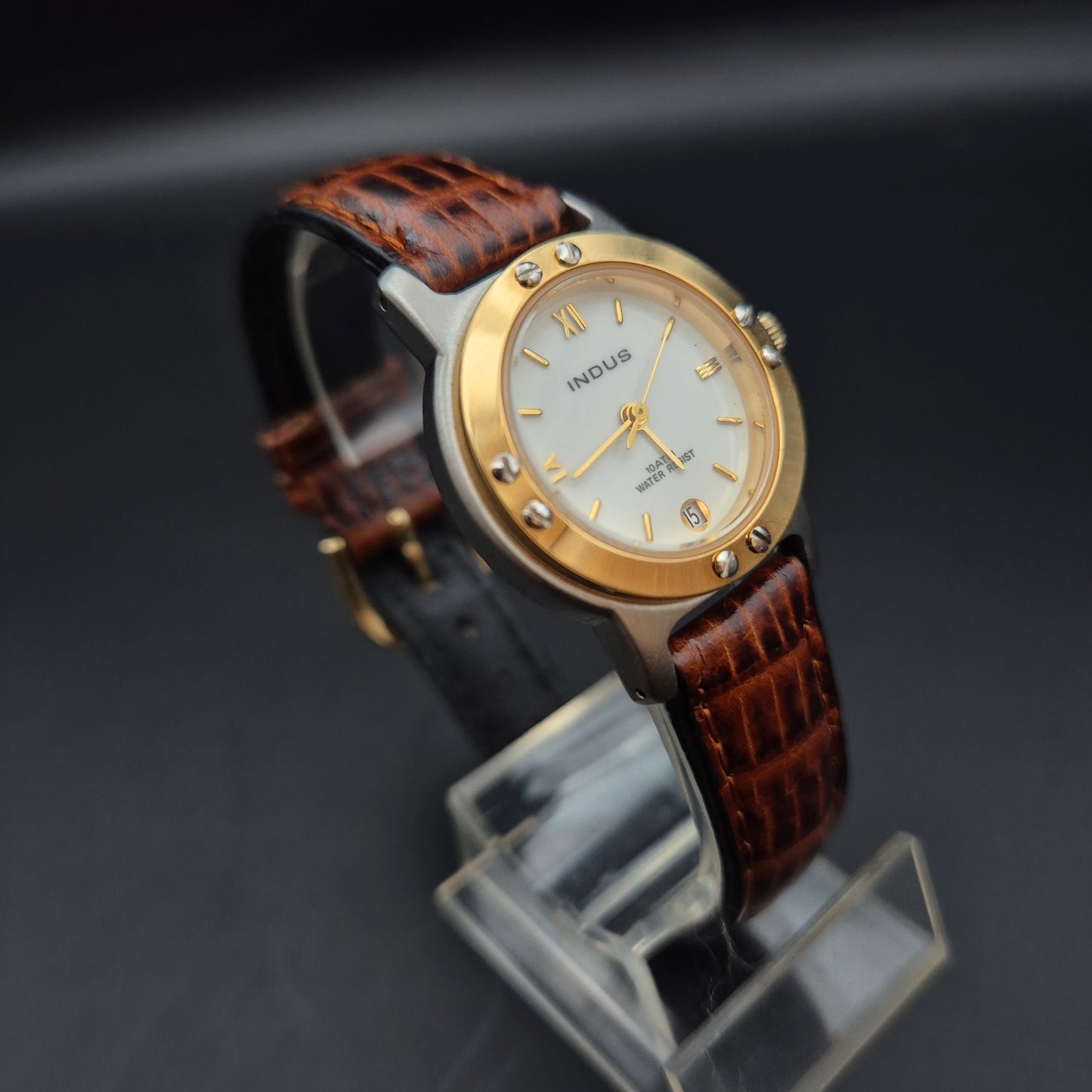 Elegante Indus Unisex Uhr – Bicolor Design mit Kroko-Lederarmband