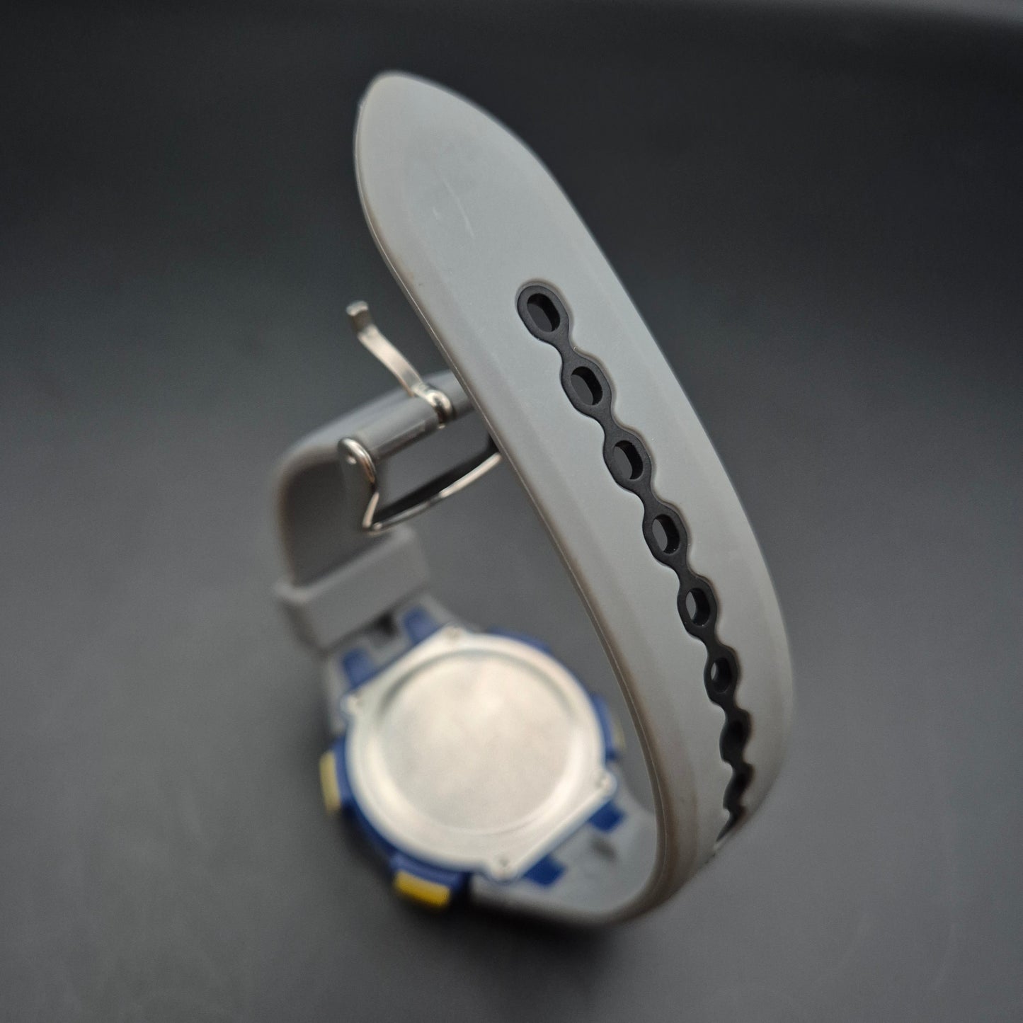 Robuste SINAR Digital Uhr – Sportlich & Wasserdicht (5 BAR)