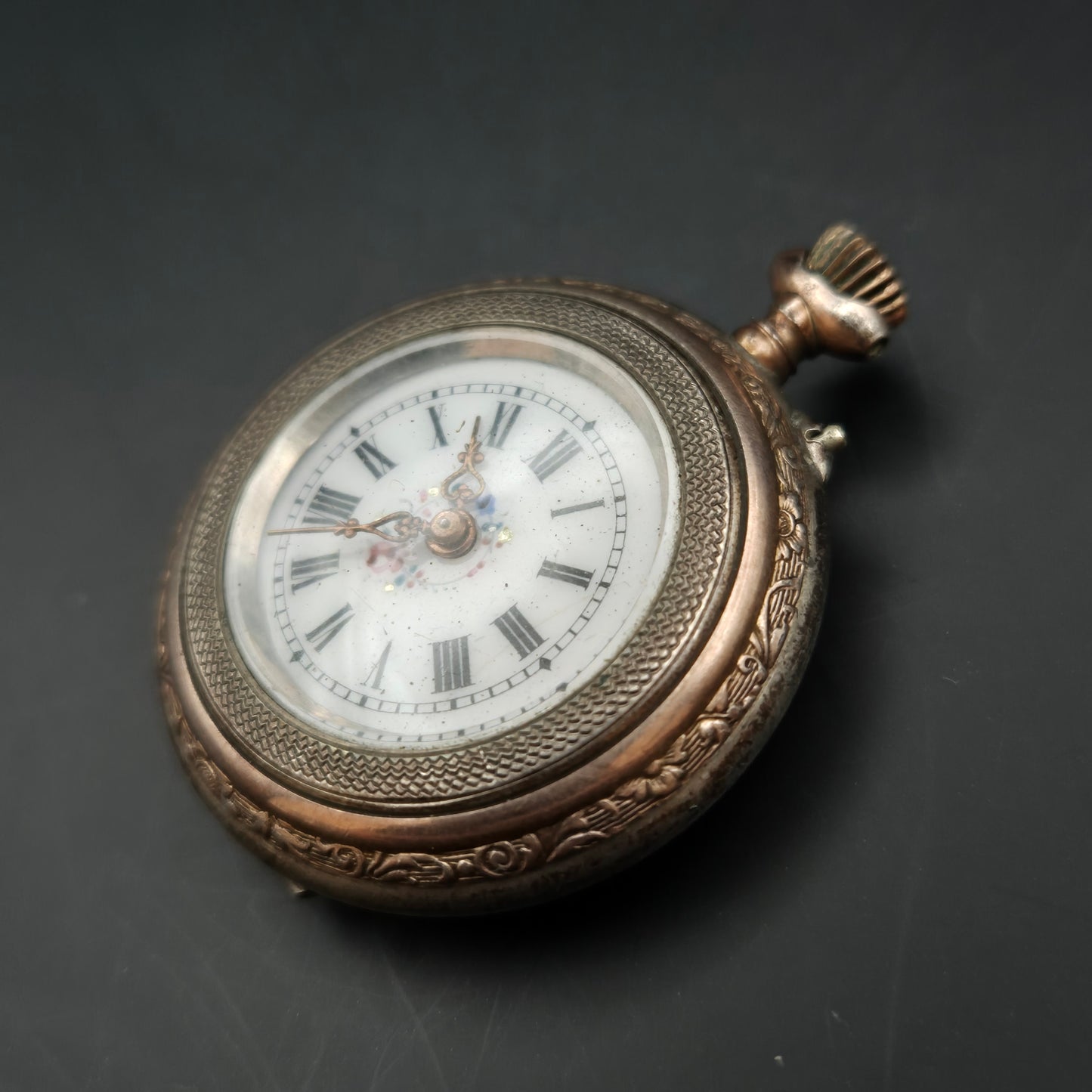 Antike Taschenuhr – Filigranes Zifferblatt, 0.800 Silber