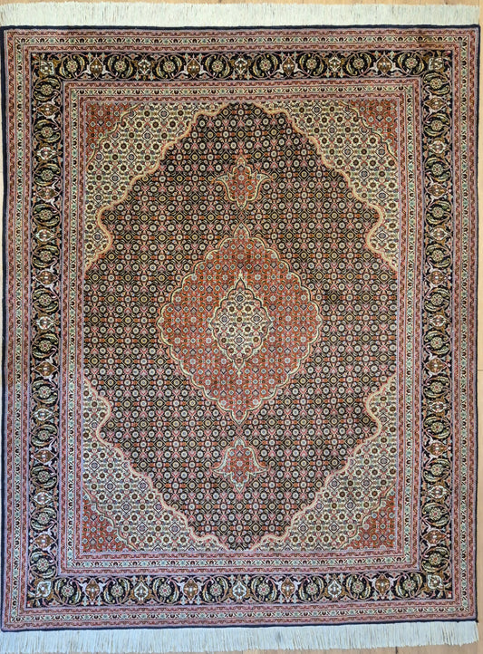 Täbriz Teppich Korkwolle mit Seide Medaillon feine Knüpfung