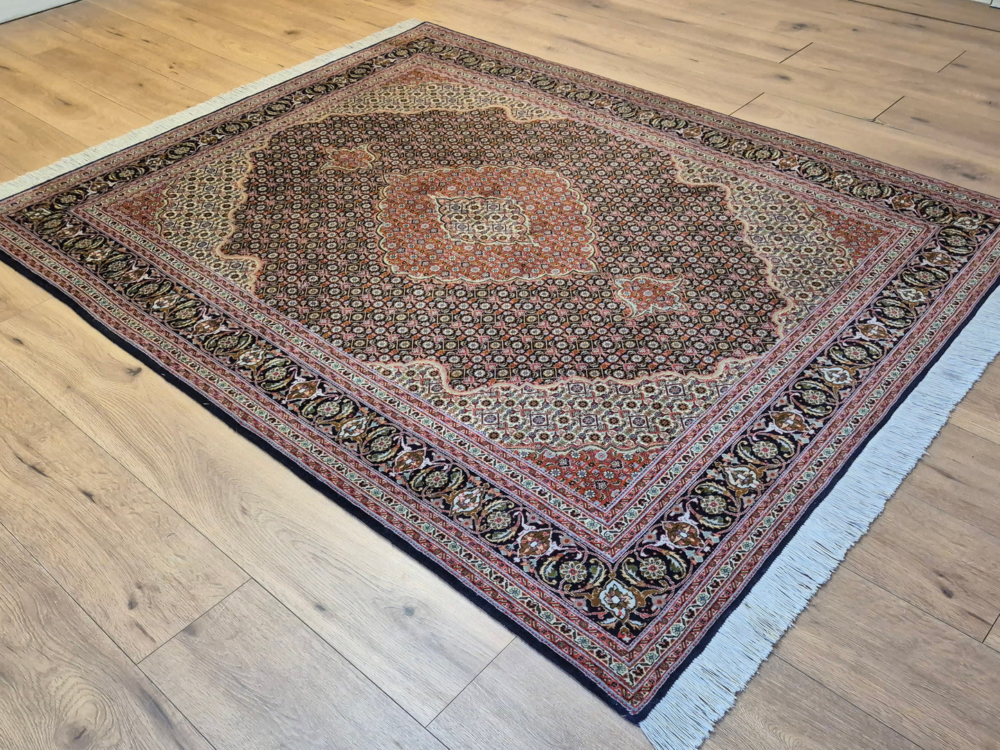 Täbriz Teppich Korkwolle mit Seide Medaillon feine Knüpfung