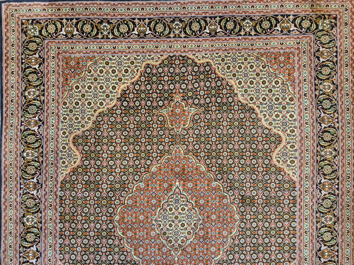 Täbriz Teppich Korkwolle mit Seide Medaillon feine Knüpfung