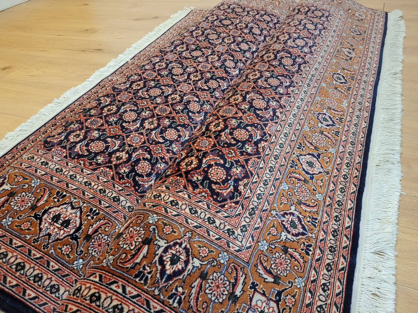 Täbriz Teppich Korkwolle fein florales Allover Muster