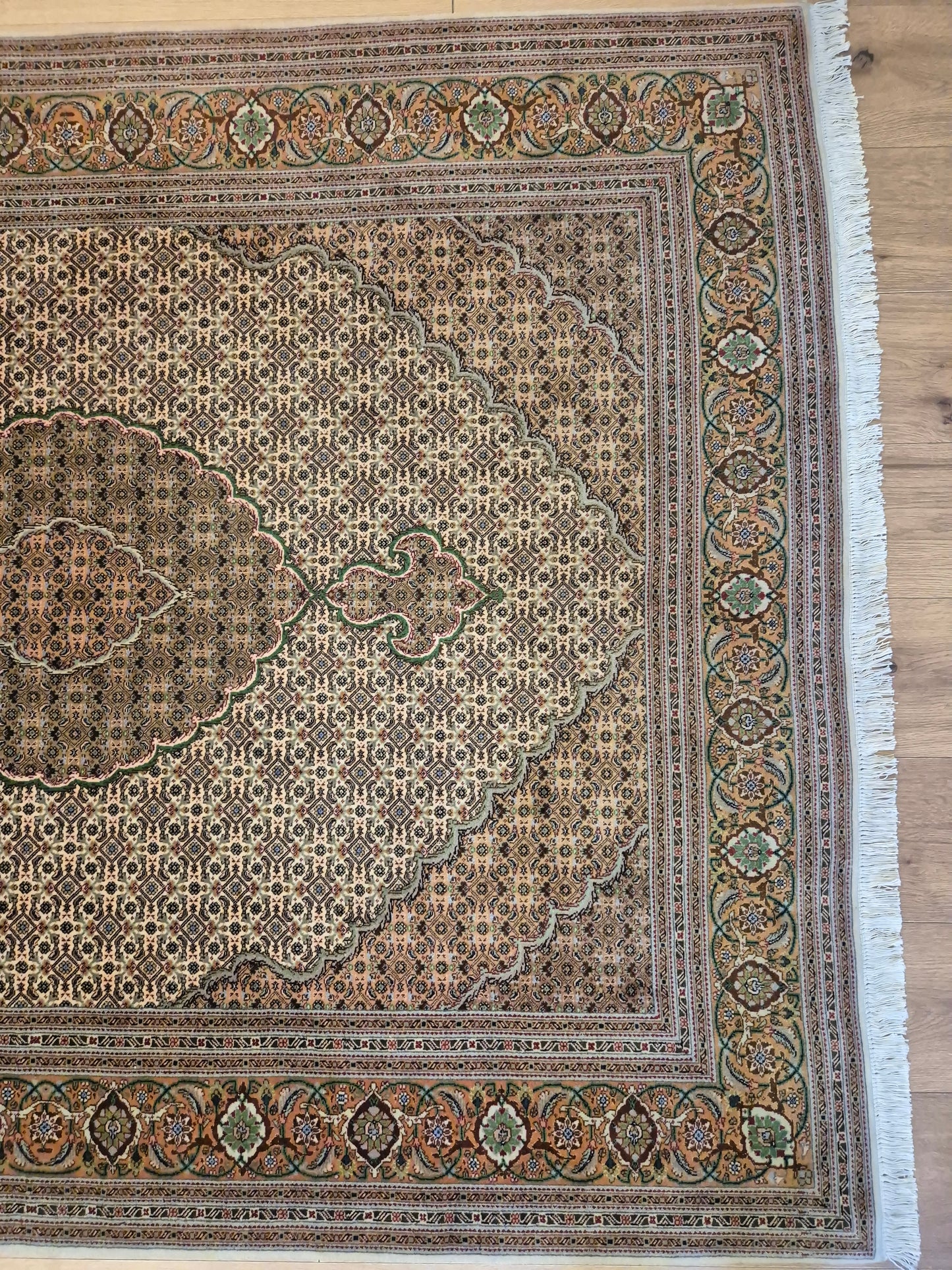 Täbriz Teppich Korkwolle mit Seide feine Knüpfung