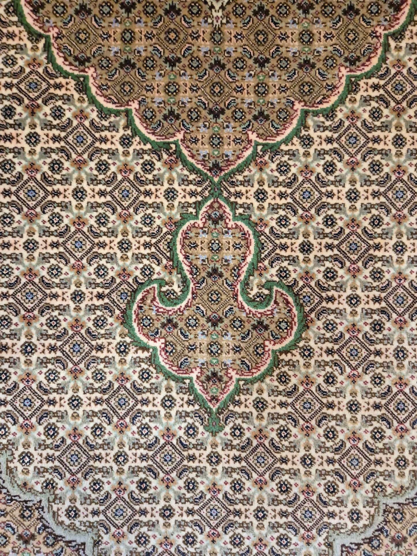 Täbriz Teppich Korkwolle mit Seide feine Knüpfung