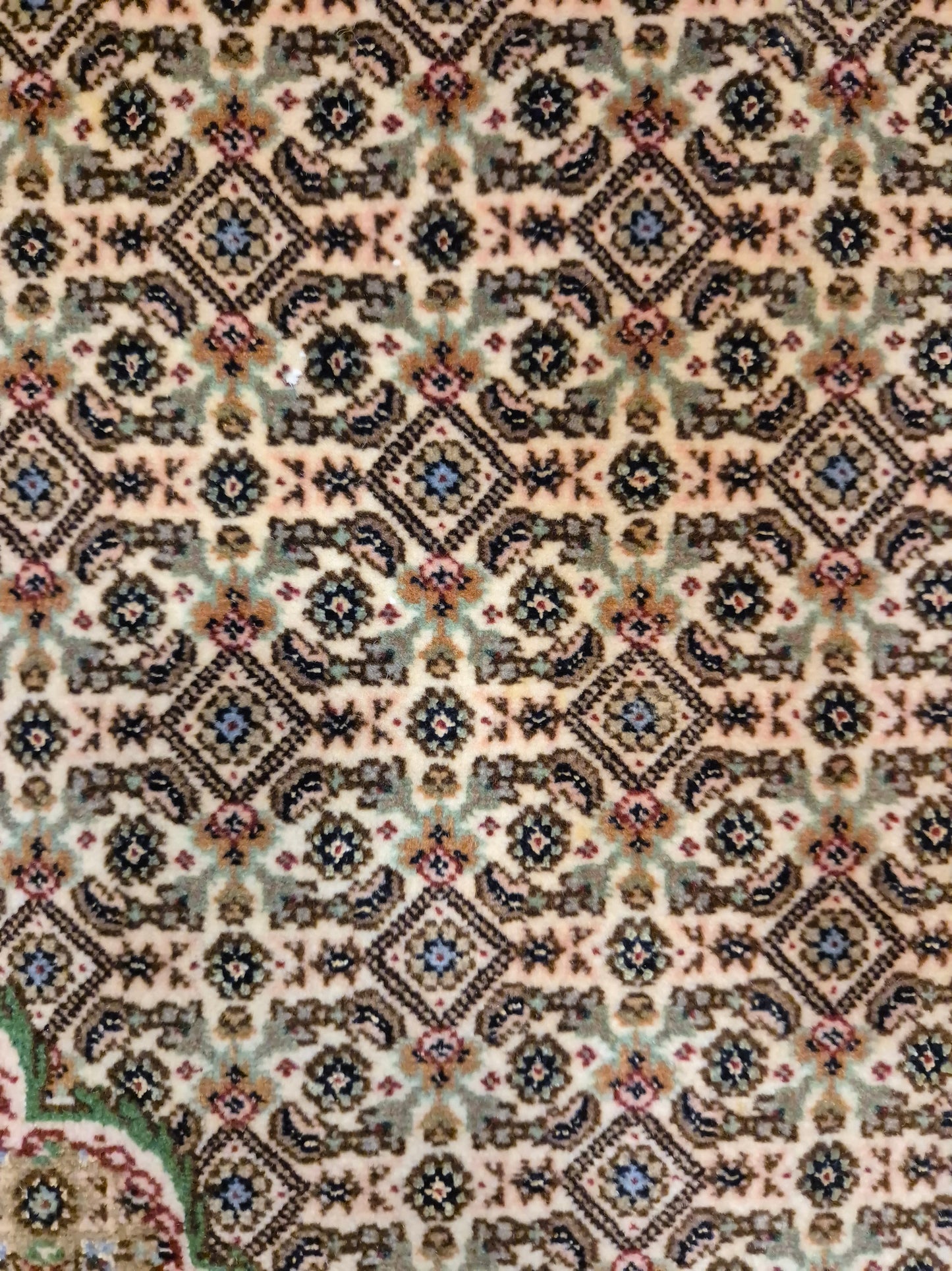 Täbriz Teppich Korkwolle mit Seide feine Knüpfung