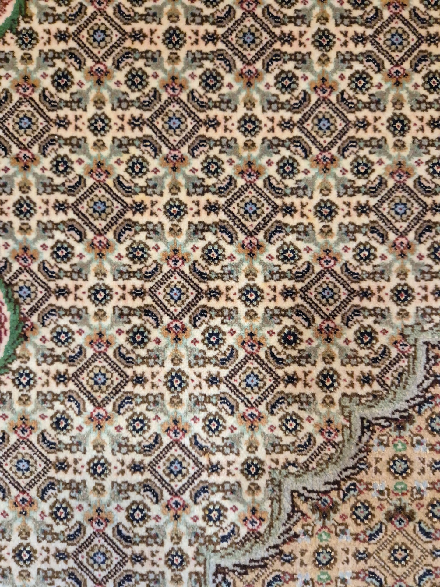 Täbriz Teppich Korkwolle mit Seide feine Knüpfung