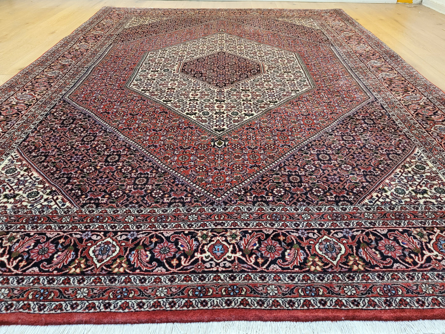 Bidjar Teppich Korkwolle fein klassisches Medaillon