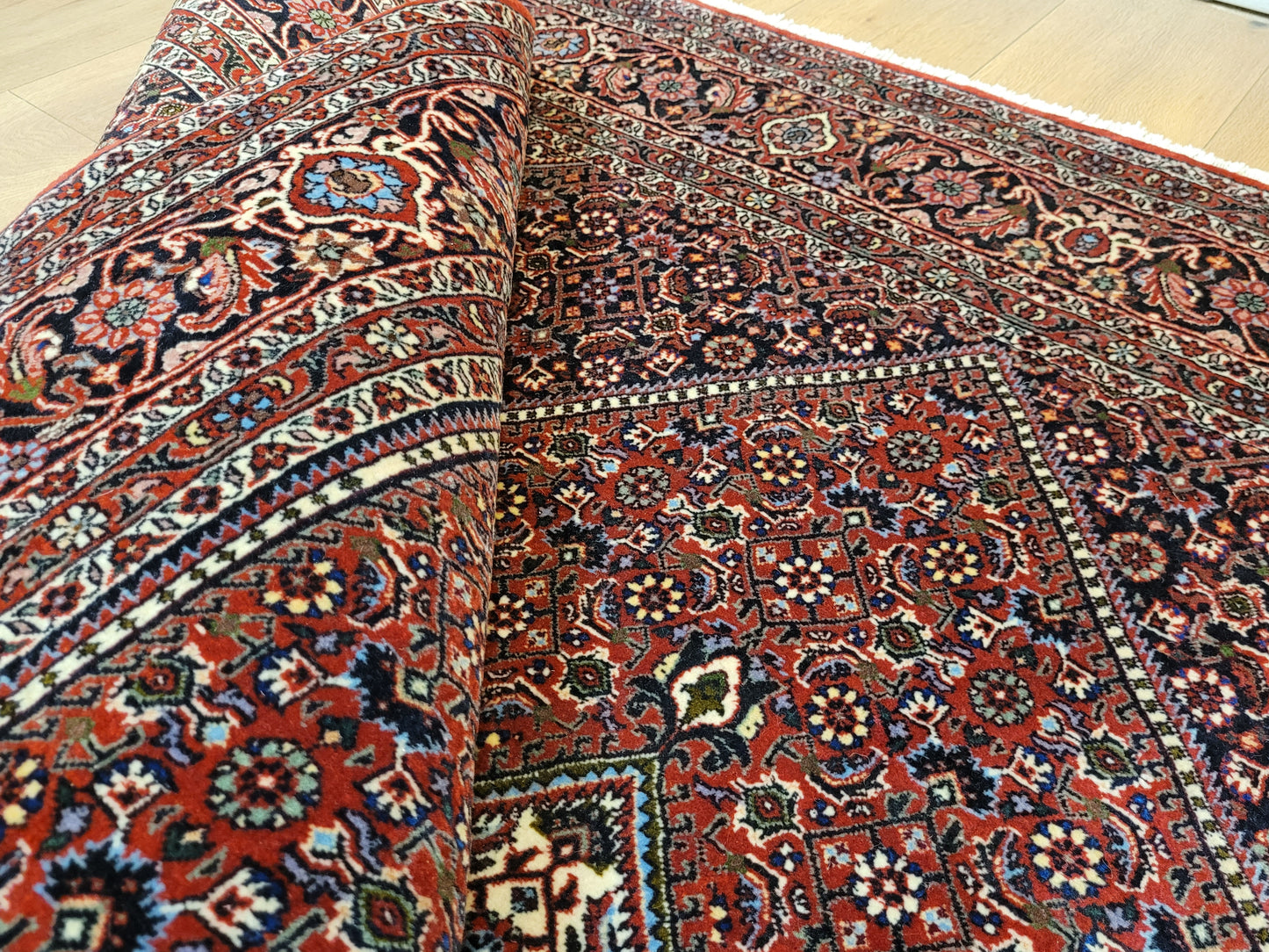 Bidjar Teppich Korkwolle fein klassisches Medaillon