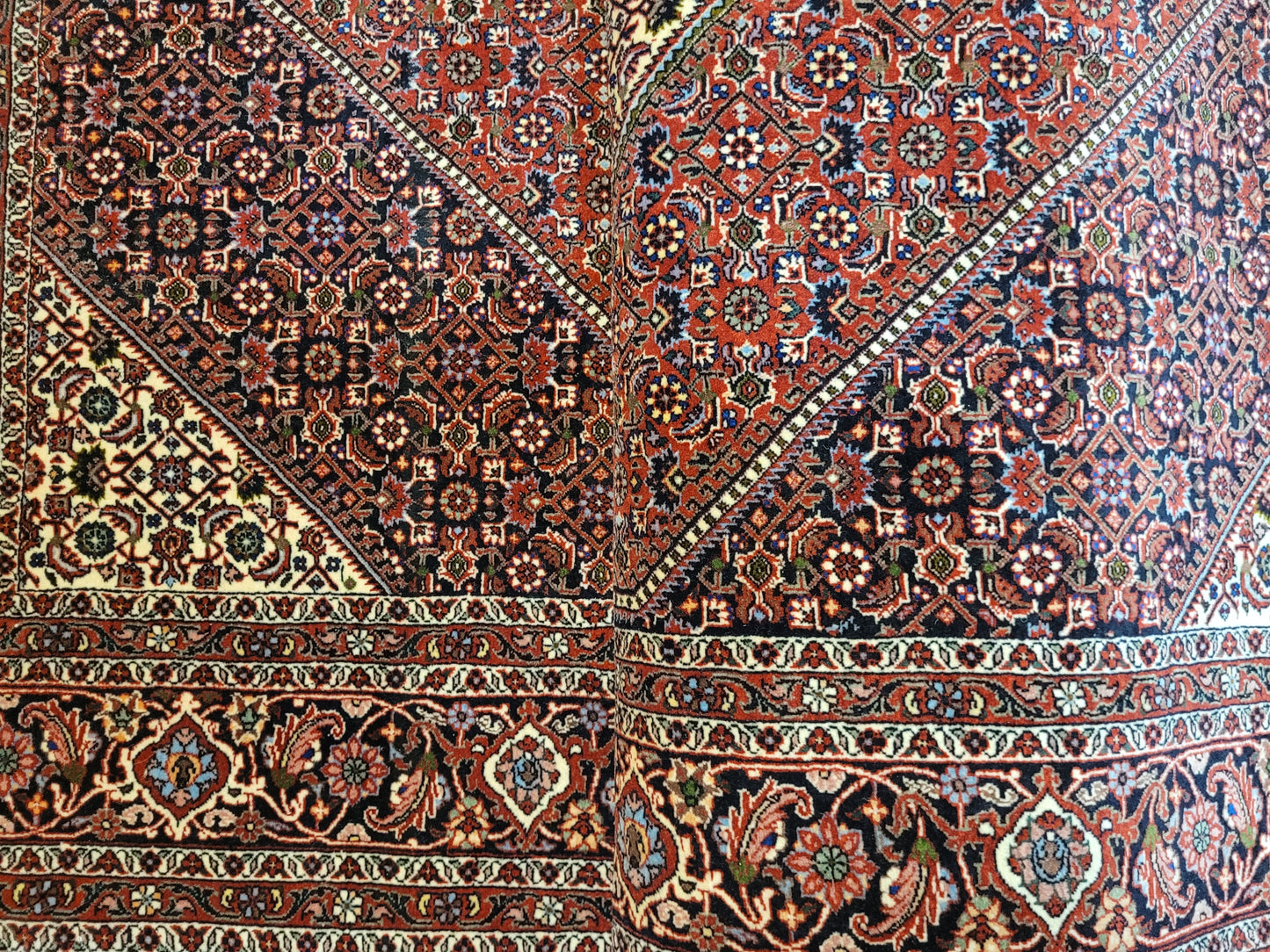 Bidjar Teppich Korkwolle fein klassisches Medaillon