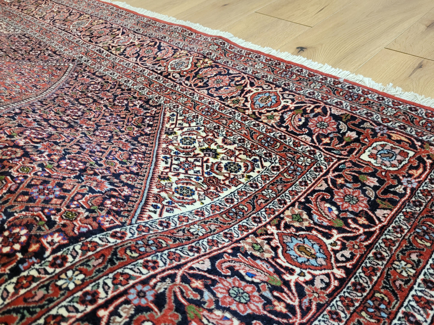 Bidjar Teppich Korkwolle fein klassisches Medaillon