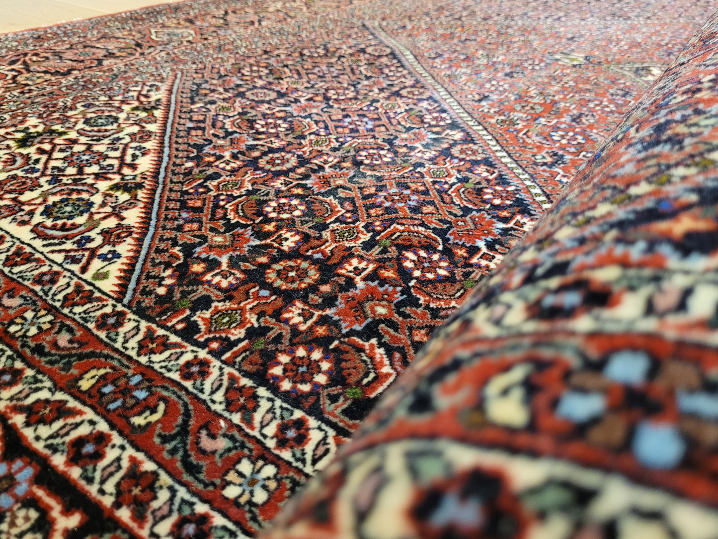 Bidjar Teppich Korkwolle fein klassisches Medaillon