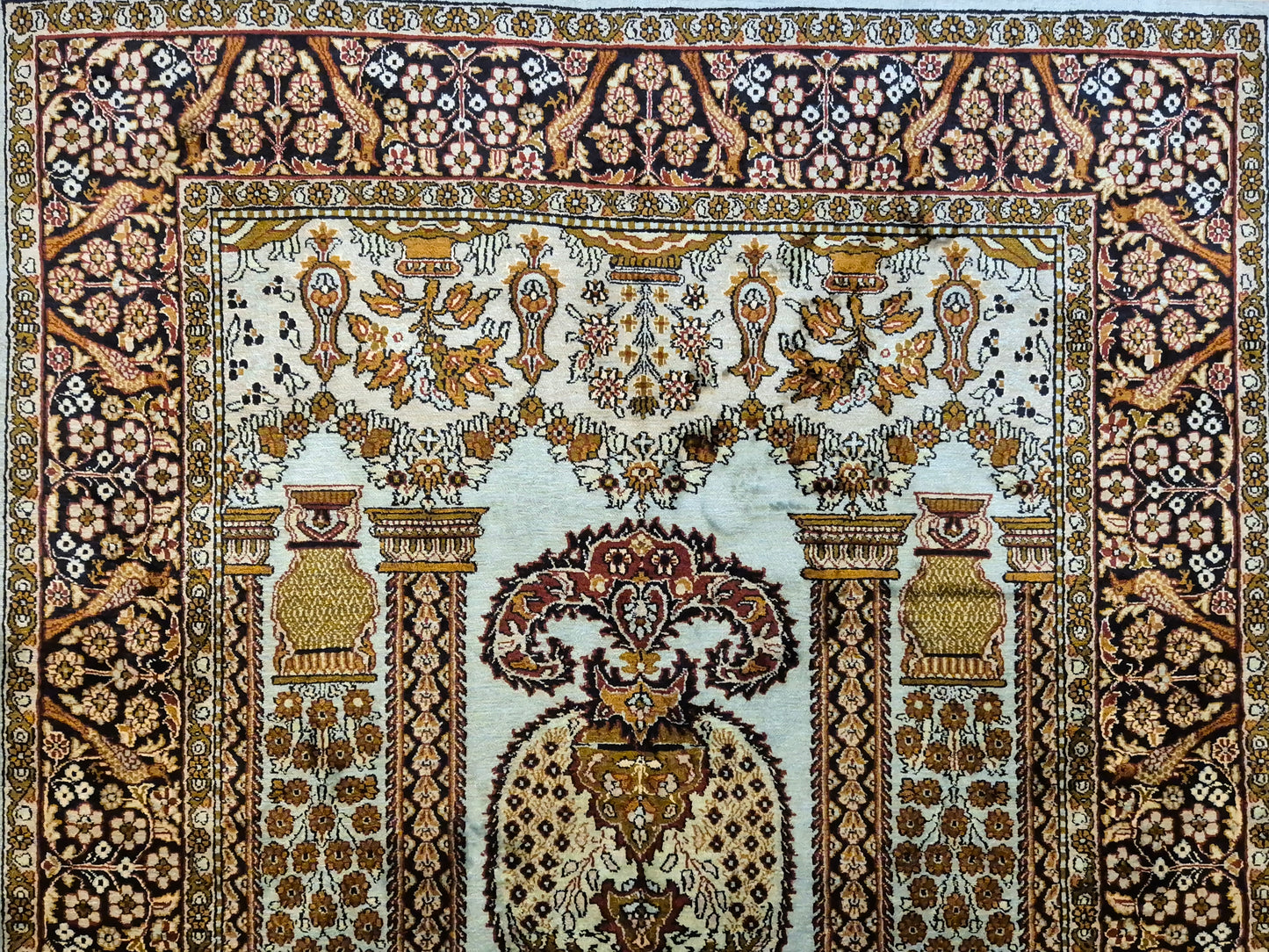 Seidenteppich Kashmir Lebensbaum feine Knüpfung edles Design