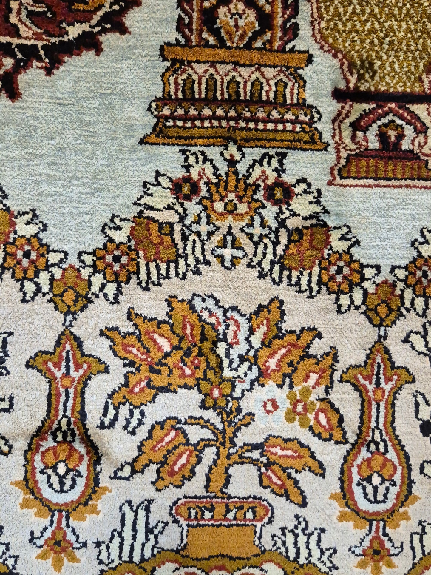 Seidenteppich Kashmir Lebensbaum feine Knüpfung edles Design