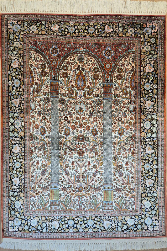 Kashmir Seidenteppich Naturseide Arkadenmuster feine Knüpfung