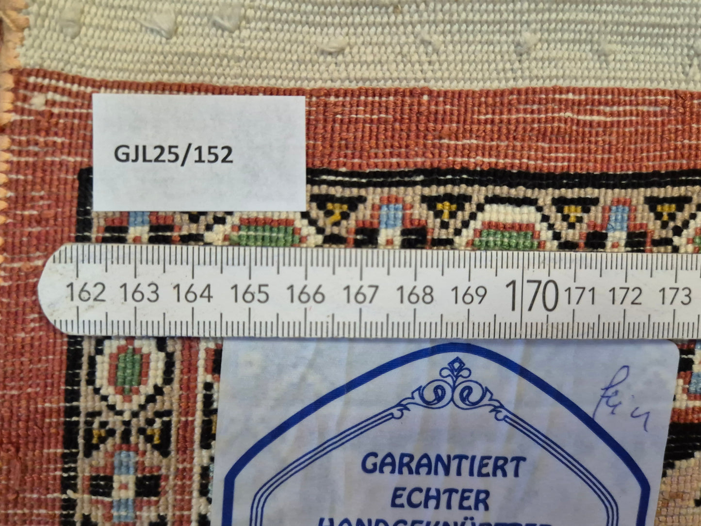 Kashmir Seidenteppich Naturseide Arkadenmuster feine Knüpfung