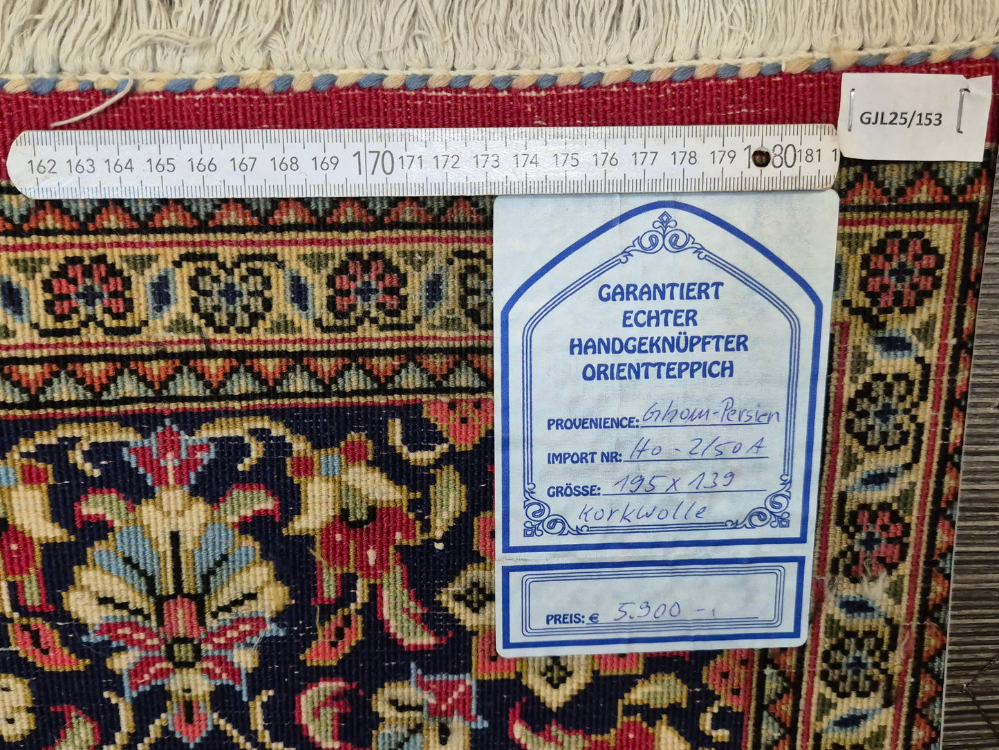 Ghom Teppich Korkwolle florales Medaillon feine Knüpfung