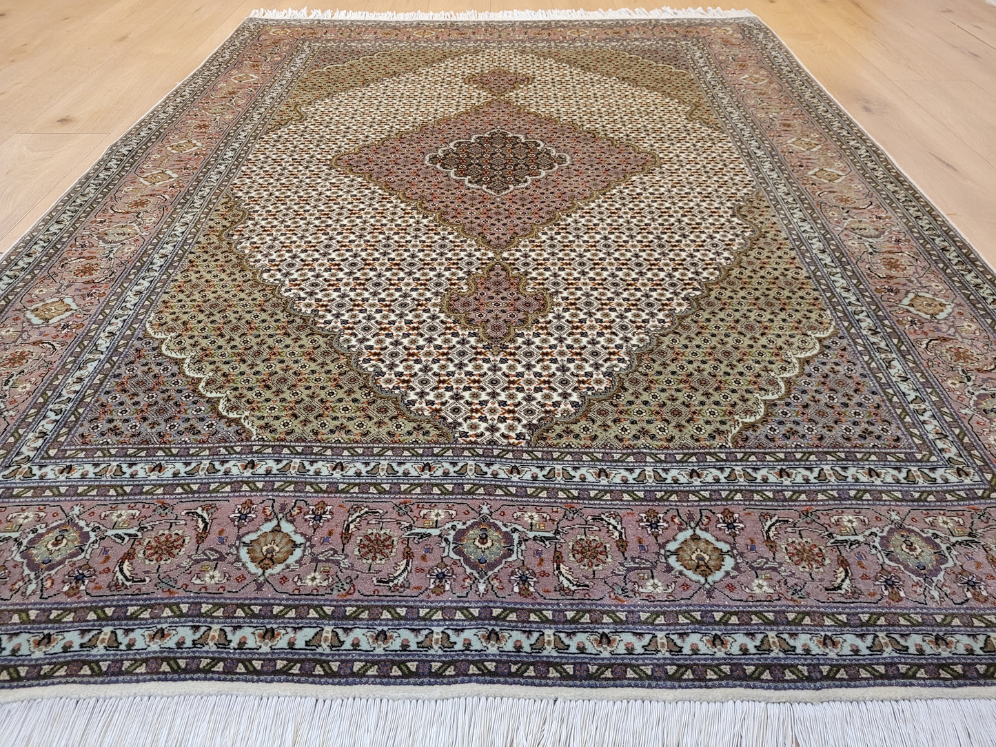 Täbriz Teppich Korkwolle Seide feine Handknüpfung Mahi Design