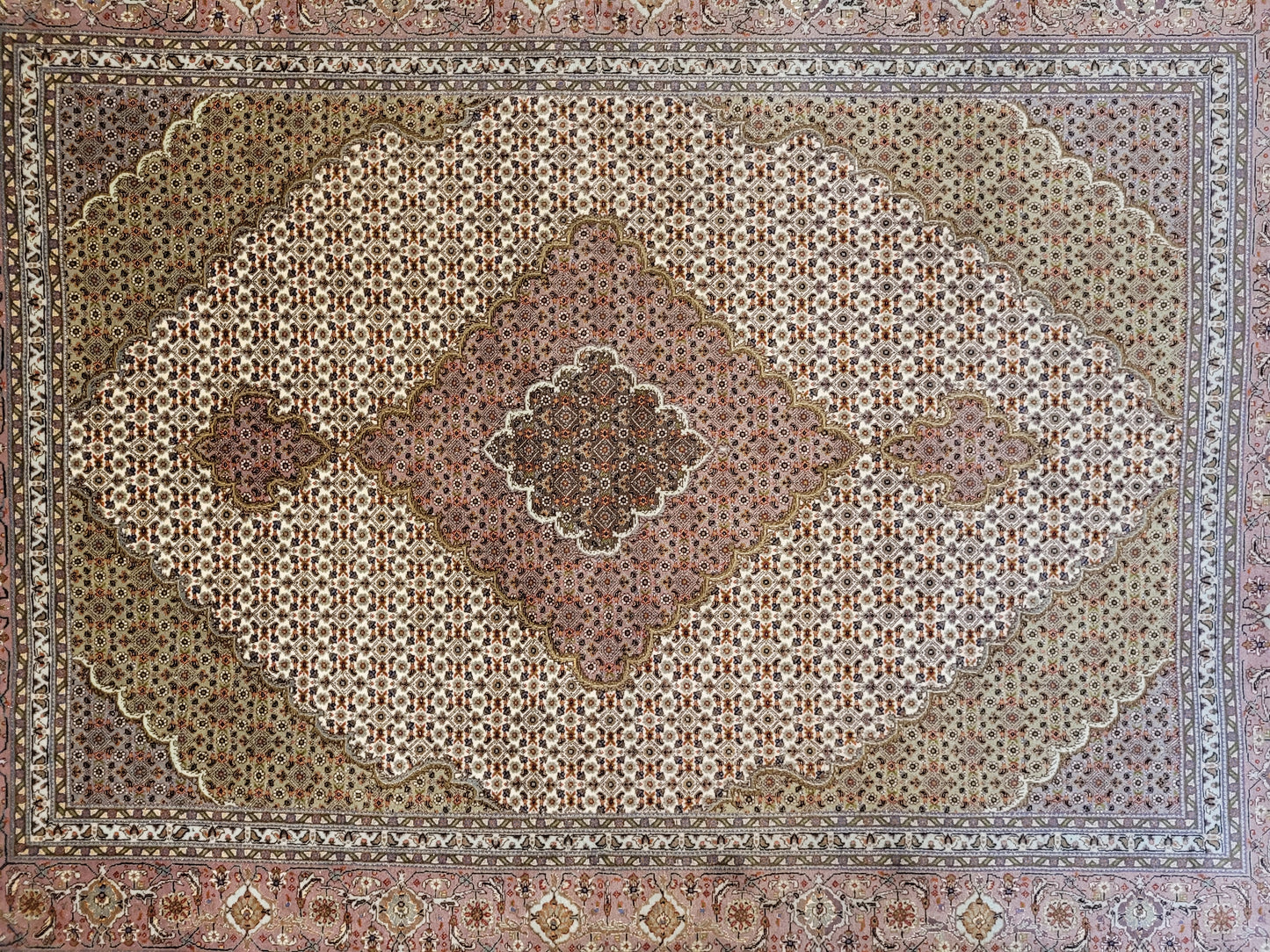 Täbriz Teppich Korkwolle Seide feine Handknüpfung Mahi Design