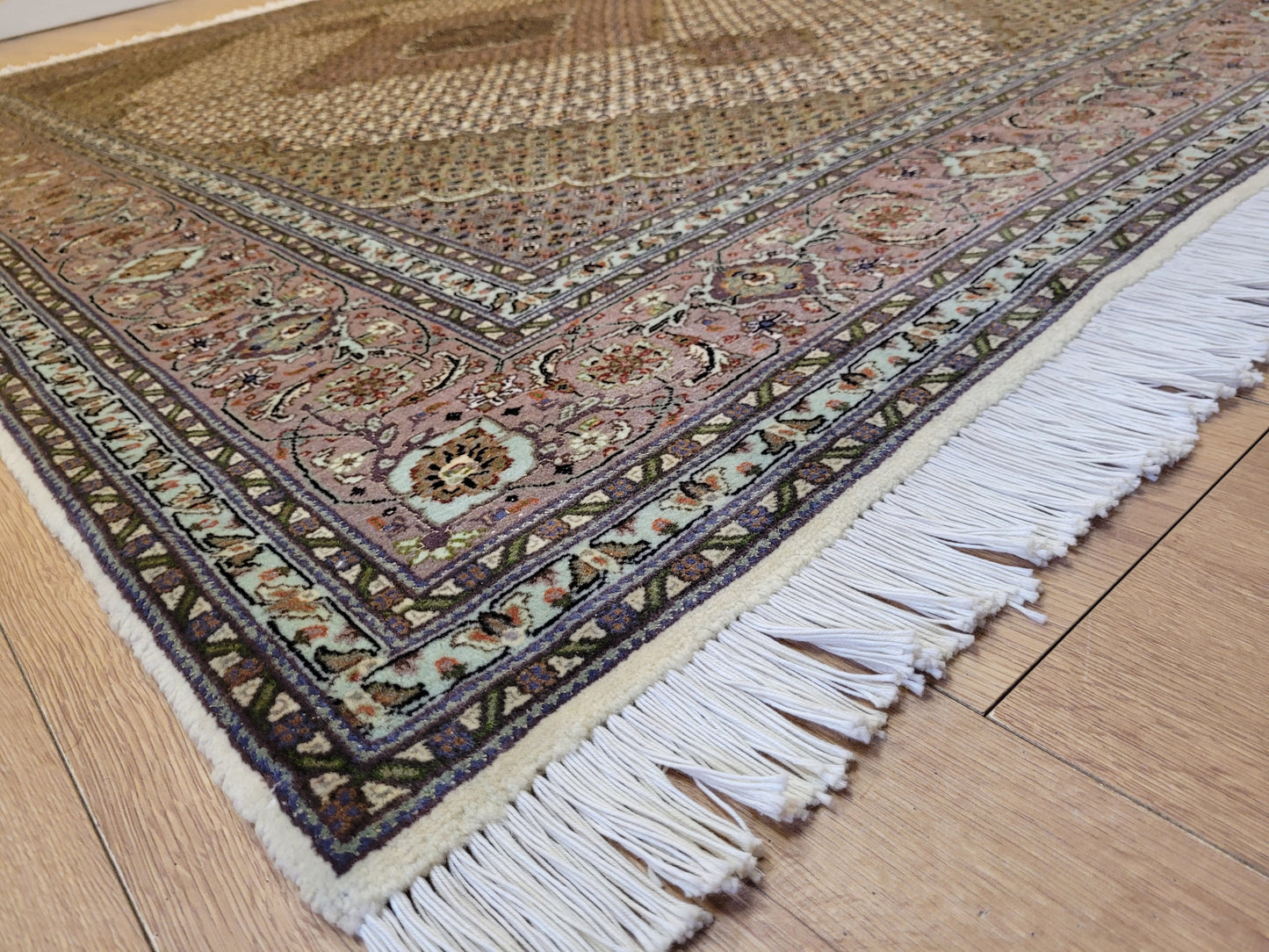 Täbriz Teppich Korkwolle Seide feine Handknüpfung Mahi Design