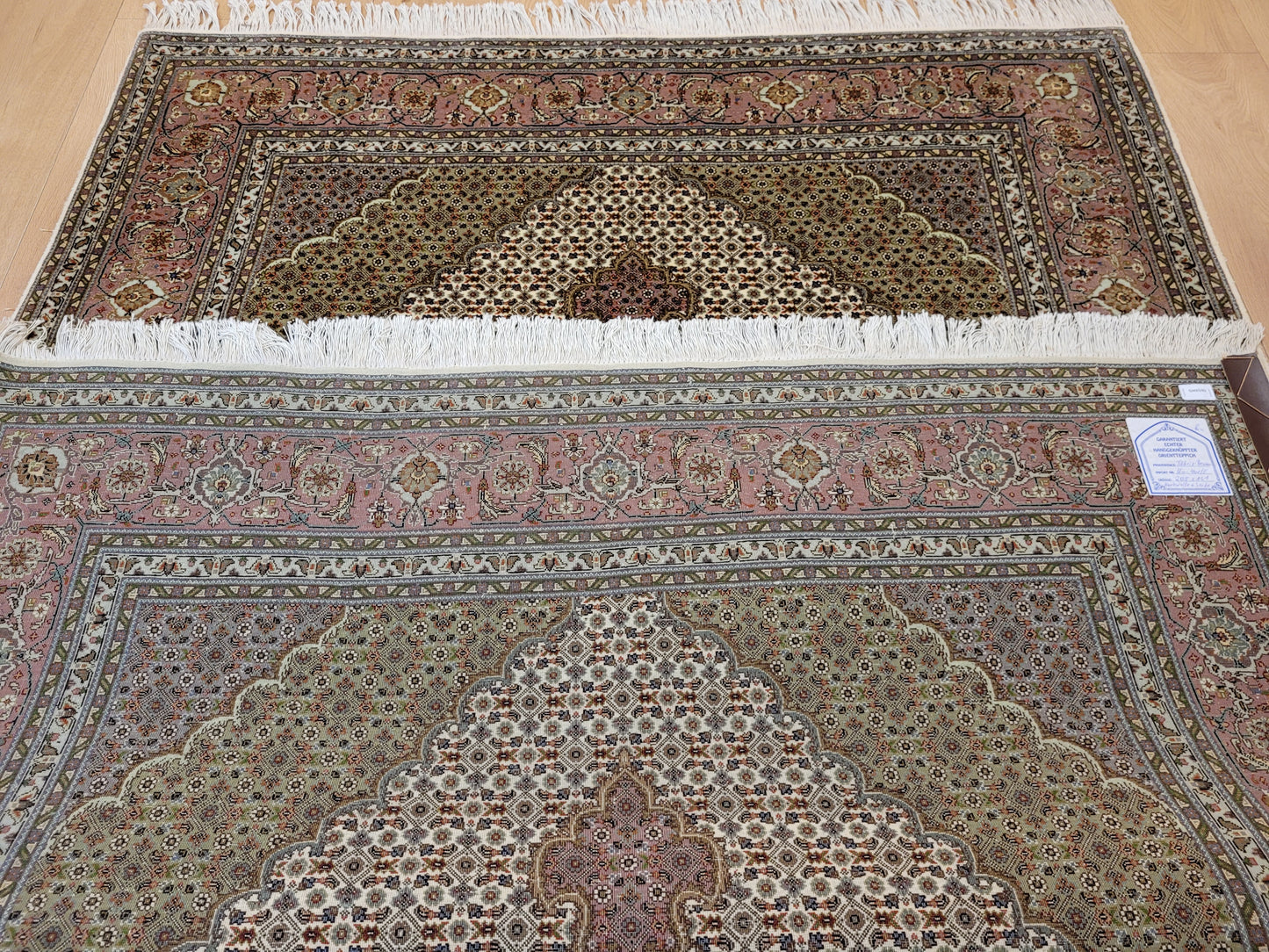 Täbriz Teppich Korkwolle Seide feine Handknüpfung Mahi Design