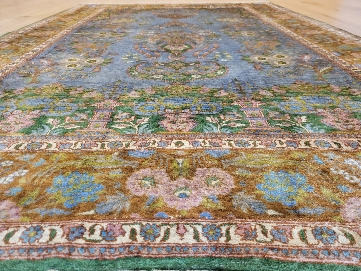 Kaschmir Teppich Naturseide feine Handknüpfung florales Design