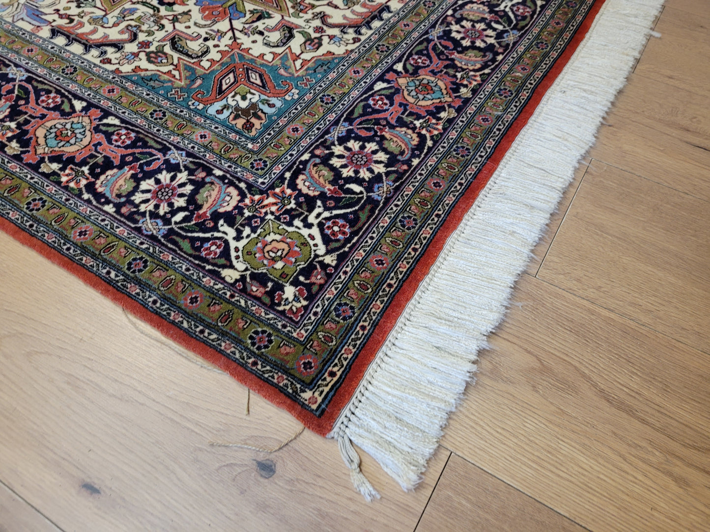 Täbriz Teppich Korkwolle auf Seide feine Handknüpfung Medaillon