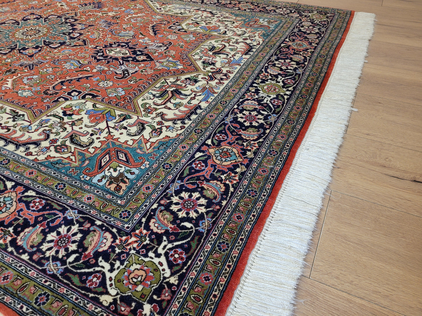 Täbriz Teppich Korkwolle auf Seide feine Handknüpfung Medaillon